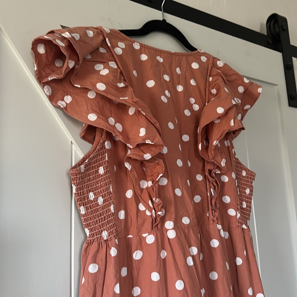 Roller Rabbit  V-Neck, Ruffle Midi dress - Picture 15 of 15